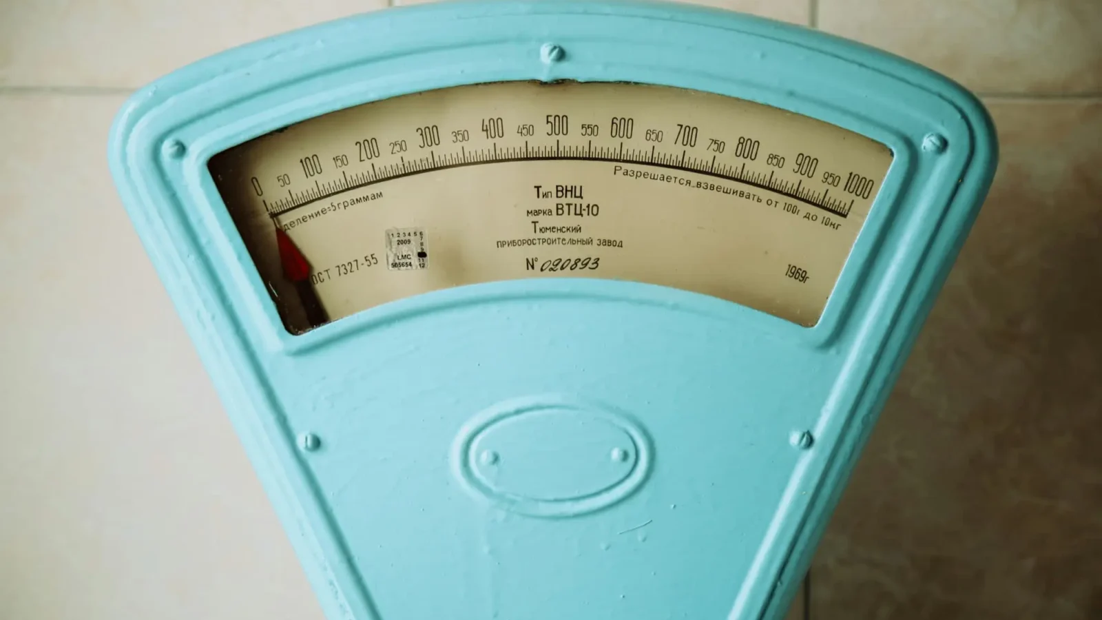 How to Calculate the Weight of a Wood Furniture Before Building It